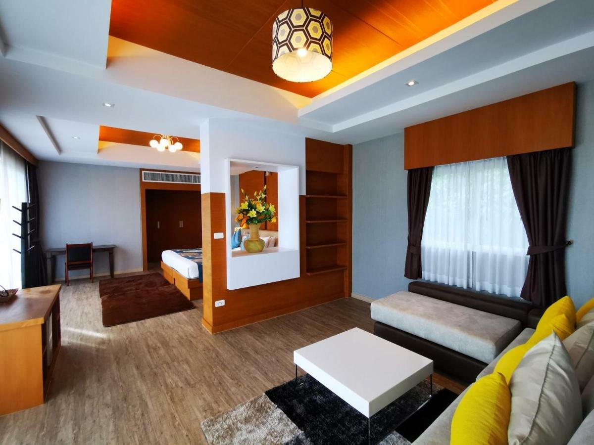 Kanita Pool Villa Karon Esterno foto